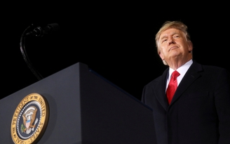 Nhiệm kỳ kết thúc, thu nhập của ông Trump từ bất động sản giảm sâu