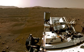 NASA công bố video 'cú đáp bão táp' của tàu thăm dò xuống sao Hỏa, âm thanh 'gió giật' trên hành tinh đỏ