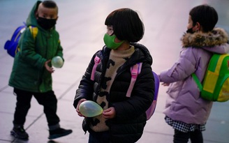 Trung Quốc là nước đầu tiên phê duyệt tiêm vắc xin Covid-19 cho trẻ em 3 tuổi