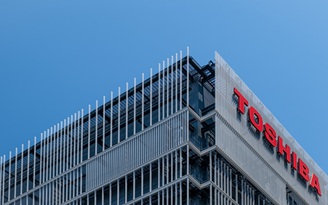 Bộ Thương mại Nhật Bản thông đồng với Toshiba vi phạm pháp luật?