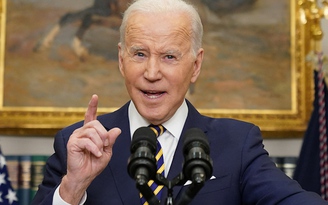 Tổng thống Biden cấm nhập khẩu dầu khí Nga, Shell cũng ngừng mua dầu Nga