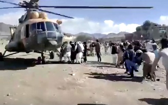 Afghanistan tang thương khi 1.000 người thiệt mạng vì động đất