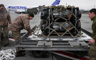 EU nói gì về các cáo buộc vũ khí viện trợ cho Ukraine bị buôn lậu?