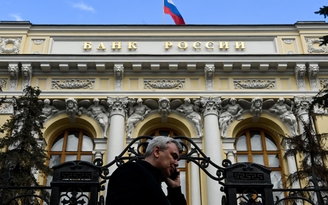 Nghiên cứu Đại học Yale: Cấm vận đang làm tê liệt nền kinh tế Nga