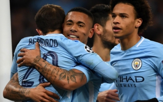 Thua Basel ngay trên sân nhà, Manchester City vẫn vào tứ kết