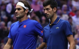 Federer và Djokovic thua ngược trong lần đầu kết hợp