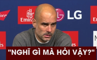 Pep mắng phóng viên không tiếc lời vì bị hỏi chuyện lương thưởng