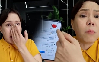 Việt Hương bật khóc trên livestream vì bị lăng mạ chuyện làm từ thiện