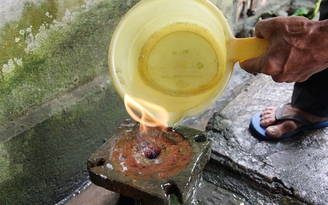 Giếng khoan bốc cháy