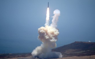 Mỹ thử đánh chặn, Triều Tiên dọa phóng tên lửa
