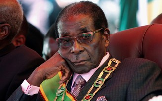 Ông Mugabe được miễn trừ truy tố