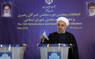 Bầu cử Iran: Tổng thống Rouhani và đồng minh thắng lớn ở Tehran