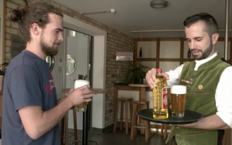 Nhà hàng Đức đổi bia lấy dầu ăn giữa thiếu thốn do xung đột ở Ukraine