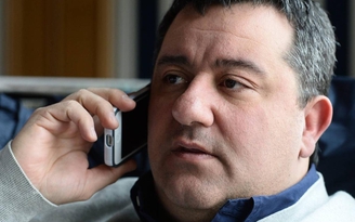 Siêu cò Mino Raiola: “Sir Alex Ferguson từng gọi tôi là thằng ngu“