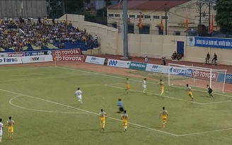 Vòng 16 V-League: ‘Mưa” bàn thắng trận Thanh Hóa – HAGL