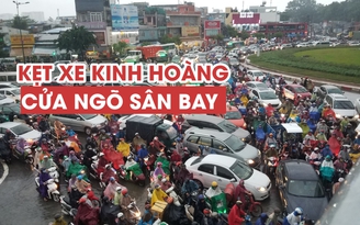 Kẹt xe kinh hoàng gần sân bay Tân Sơn Nhất trong cơn mưa tầm tã