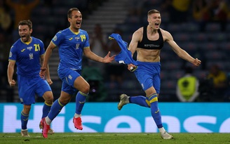 Euro 2020: Ukraine gặp 'thời tới cản không nổi'