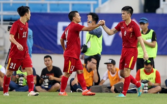 'Tuyển Việt Nam rất cần đối đầu với những gã xù xì' hơn để ra vấn đề'