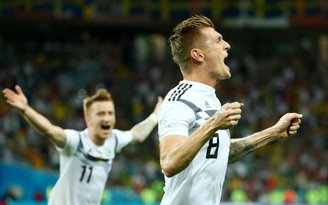 Kẻ tội đồ và người hùng Toni Kroos đưa tuyển Đức trở về từ địa ngục
