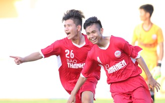 VCK U.19 quốc gia 2017: Thắng ngược Thừa Thiên Huế, Viettel xếp đầu bảng A