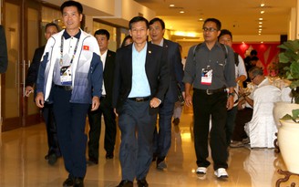 Bộ trưởng Nguyễn Ngọc Thiện đến thăm và động viên đoàn thể thao Việt Nam tại SEA Games