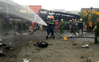Tai nạn kinh hoàng ở Bình Thuận, 12 người chết