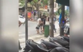 Điều tra vụ hai nhóm thanh niên hỗn chiến ở tuyến phố trung tâm Hà Nội