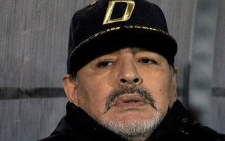 Maradona đã 'tai qua nạn khỏi' sau ca phẫu thuật