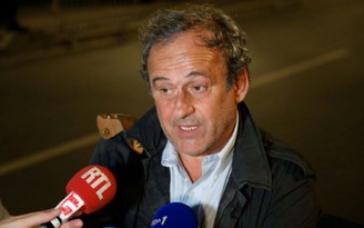 Cựu chủ tịch UEFA Michel Platini bất ngờ lộ diện tố cáo âm mưu đen tối của FIFA