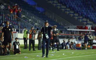 World Cup 2022: HLV Shin Tae-yong bị cấm chỉ đạo trận Indonesia vs UAE