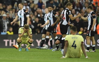 Newcastle gieo sầu cho hy vọng trở lại Champions League của Arsenal