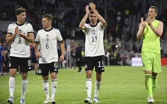 Tại sao tuyển bóng đá nam Đức lại mang áo tuyển thủ nữ trong trận gặp Anh?