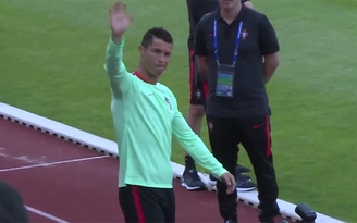 Ronaldo biểu diễn kĩ thuật Rabona