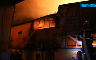 Cháy lớn khu công nghiệp La Phù, Hà Nội