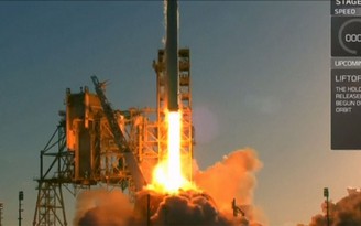 SpaceX phóng vệ tinh nặng nhất lịch sử