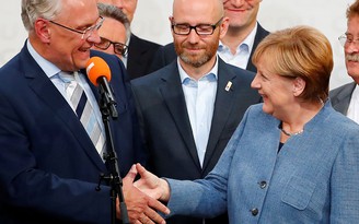 Bà Angela Merkel đắc cử nhiệm kỳ thứ 4