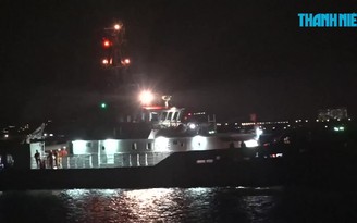 Cứu 8 ngư dân gặp nạn trên tàu cá trôi dạt vô định