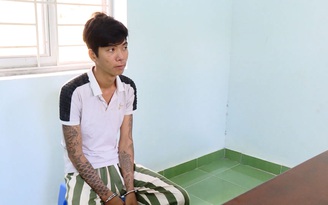 Thanh niên xăm trổ lừa trẻ con để cướp 9 con gà và cái kết khó tin