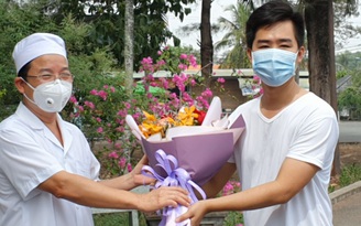 Bệnh nhân 247 nhiễm Covid-19 ở Đồng Nai xuất viện đúng ngày sinh nhật