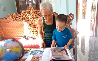 Chuyện lạ bé trai 4 tuổi ở Bình Định đọc chữ vanh vách dù chưa ai dạy