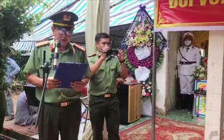 Phong quân hàm thiếu tá cho đại úy Hồ Tấn Dương hy sinh khi bắt tội phạm