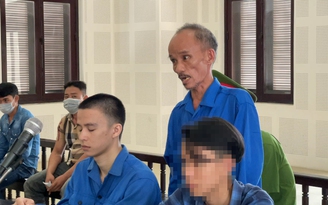 Bênh vực người cùng thôn, hai cha con đánh kỹ sư làm đường chấn thương sọ não Bênh vực người cùng thôn, hai cha con đánh kỹ sư làm đường chấn thương sọ não