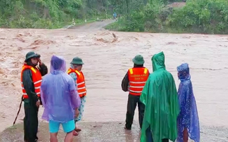 Quảng Trị, Quảng Bình: Nhiều nơi bị cô lập vì mưa lớn, xả lũ sau bão Noru