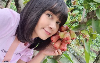 Vườn trái cây rộng 2.500m2 của ‘người đẹp Tây Đô' Việt Trinh