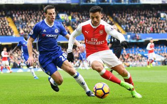 Đại chiến Chelsea - Arsenal bất phân thắng bại