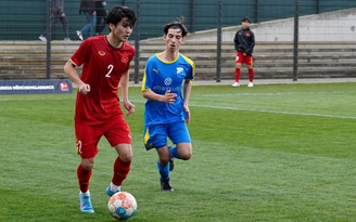 Đã mắt xem U.17 Việt Nam 'bón hành' 6-0 trước đội trẻ của CLB Đức