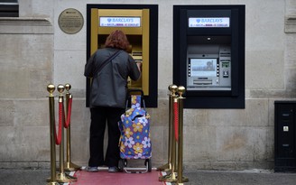 Chiếc máy ATM đầu tiên đón sinh nhật 50 tuổi