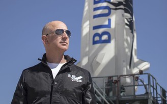 Jeff Bezos đang làm 'động cơ tên lửa quan trọng nhất thế kỷ'