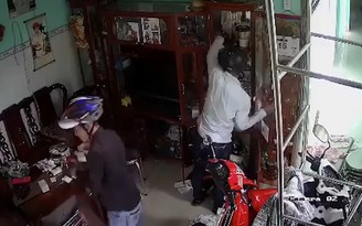 Trộm đột nhập nhà dân, bị “hiệp sĩ” Nguyễn Thanh Hải bắt giao công an