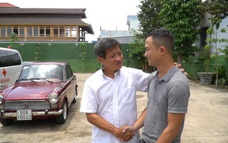 Tâm sự của ông Đoàn Ngọc Hải khi chia tay xe cổ Daihatsu, nhận 4 tỉ làm từ thiện